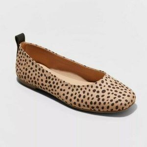 Universal Thread Women's Blanca Leopard Print Faux-Suede Ballet Flats Brown 8